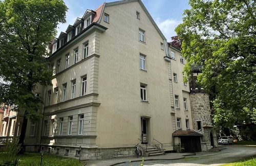 Weimar Condo | Modern holiday flat with comfortable furnishings, quiet and centrally located
