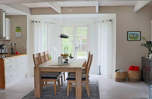 Mellbystrand House | Modern holiday home with garden-By Traum