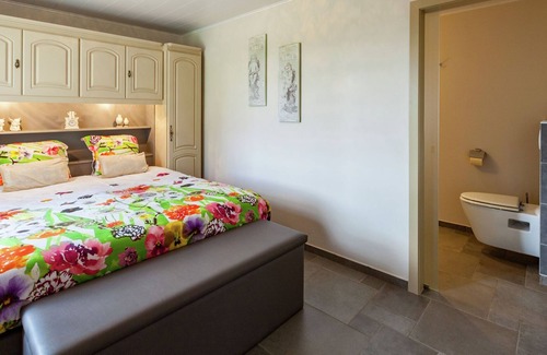 Le Bizet House | Modern Holiday Home near Forest in Le Bizet