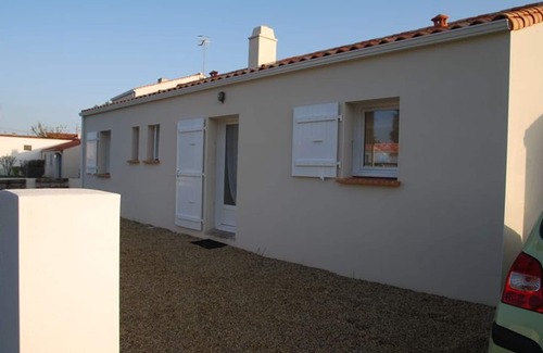 Bourgenay House | Modern Home Near Beach & Town, La Tranche-Sur-Mer
