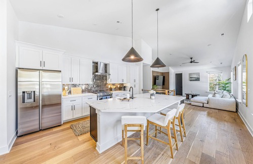 Charlotte House | Modern Home Near Uptown & Camp North End - Sleeps 12, Sports-Themed Game Room
