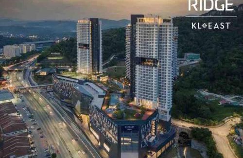 Kuala Lumpur Apartment | Modern Home Urban Lifestyle KL East Mall-Wifi-Netflix-WasherDryer-The Ridge