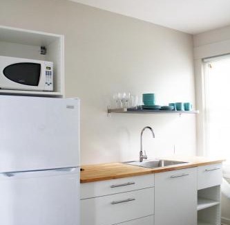 Reedsville House | Modern Homestead Guest House