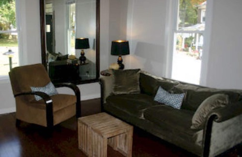 Reedsville House | Modern Homestead Guest House