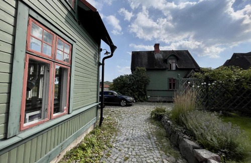 Ronneby House | Modern house in Ronneby near lake and sea
