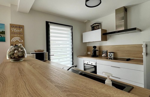 Groix House | Modern House Near Beach and Village in Groix