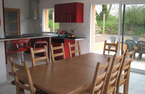 Landeda House | Modern house, quiet, very bright with garden and terraces