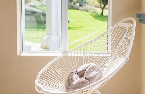 George House | Modern house, solar-heated pool & stunning views, at Kingswood Golf Resort