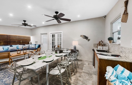 South Corals House | Modern House w/htd pool. Near the beach! BOTE.life
