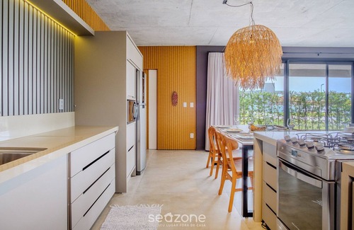 Praia do Rosa Apartment | Modern House With Pool Next to Surfland Roi00