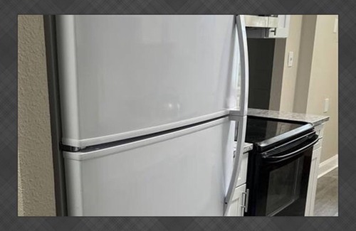 Lauderdale Lakes Condo | Modern Lauderhill Condo/Private Room and Bathroom