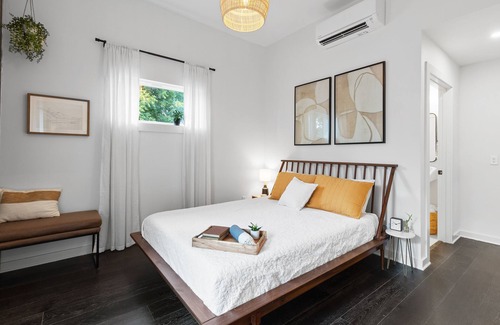 Highland Park House | Modern Living Near Downtown with Private Courtyard