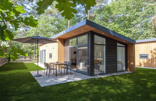 Municipality of Geldrop-Mierlo Ski Chalet | Modern lodge with infrared sauna