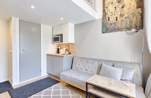 Old Town Apartment | Modern loft apartment right next to Old Town