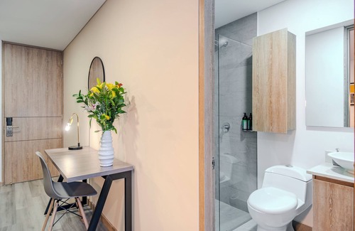 Chico Norte Apartment | Modern Loft near 93 park w/Fast wifi