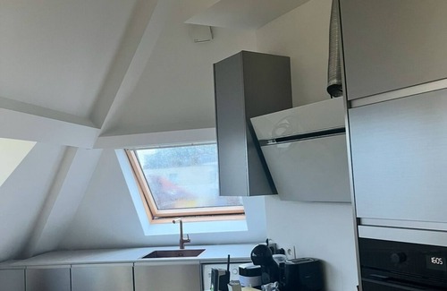 Jacht Apartment | Modern Loft Near EU Institutions