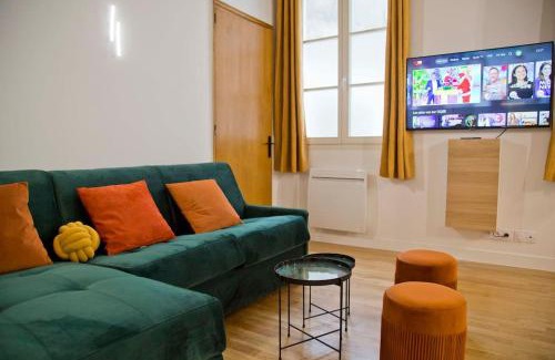 Odeon Apartment | Modern Loft Saint Germain Luxembourg Odéon