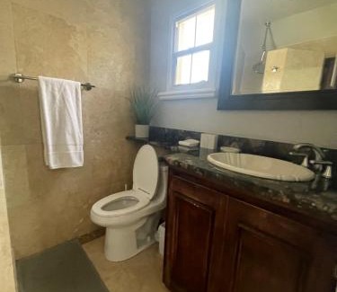 Egypt Lake-Leto Apartment | modern loft suite