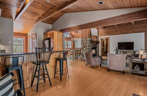 Lake Lure Cabin | Modern Log Cabin, Fireplace, Pool Table, and Mountain View!