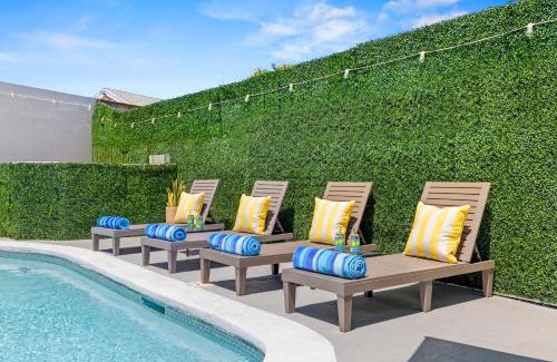 Chula Vista House | Modern Lux 4 BR Home- Pool, Spa and Gym