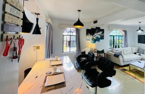 Langata Apartment | Modern Luxe Apartment with King Bed in Karen