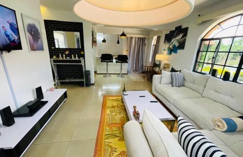 Langata Apartment | Modern Luxe Apartment with King Bed in Karen