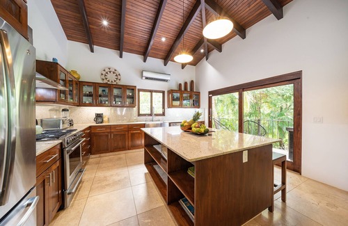 Playa Negra House | Modern Luxury Home in Beautiful Natural Setting