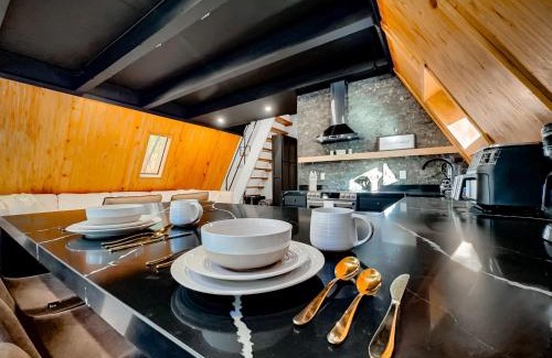 Strawberry House | Modern Luxurious A-Frame - Playground