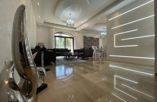 Amman Apartment | Modern Luxurious Apartment in Abdoun