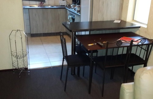 Germiston Apartment | Modern, Luxury Apartment with DSTV, Pool and 24 Security