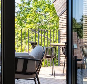 Nida Apartment | Modern Luxury Apartment in Nida I 2BR Apartmen I Terrace I Cᴏʜᴏsᴛ