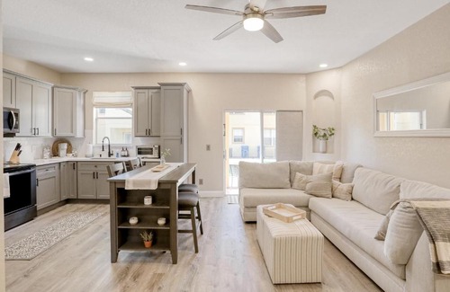 Regal Palms House | Modern Luxury at Regal Palms Resort