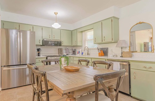 Fortson House | Modern Luxury Cottage w/Pool | Near Fort Moore