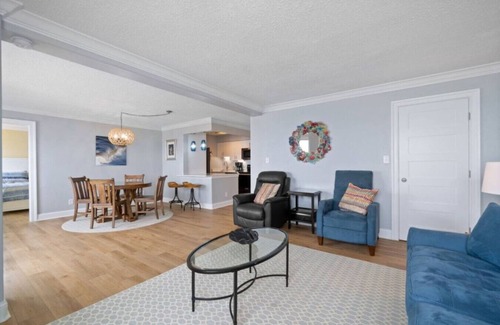 Northeast Virginia Beach Apartment | Modern Luxury Design & Panoramic Ocean Views! 1106