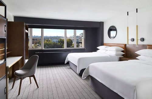 Foggy Bottom Hotel | Modern Luxury in the Heart of Foggy Bottom DC - Pet Friendly - Relax & Enjoy!