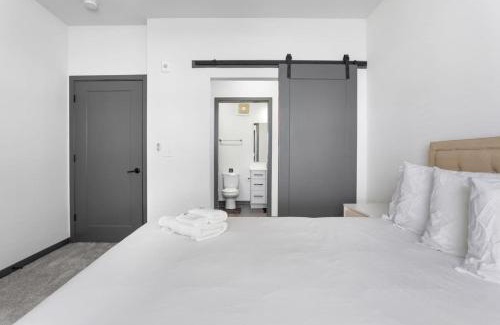 Indianapolis Apartment | Modern Luxury Near Broad Ripple
