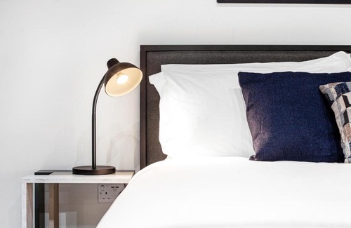 Golders Green Apartment | Modern Luxury Studios London