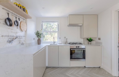 Hackney Wick Apartment | Modern Maisonette | 2 Bed | WiFi | Hackney