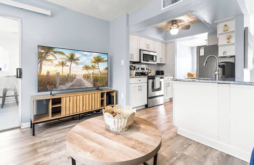 Villages of Seaport Condo | 🌴 Modern Monthly Beach Getaway – Just 2 Minutes from the Sand w/Pool & Tennis 🌊