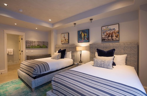 Telluride Condo | Modern Mountain Retreat w/Breathtaking Views @ Auberge Element 52
