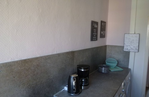 Mucheln Apartment | Modern, newly furnished 3-room apartment in Mücheln.