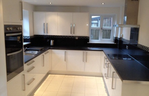 Sea Palling Cottage | Modern Newly Refurbished Detached House. Short Walk To Beach.