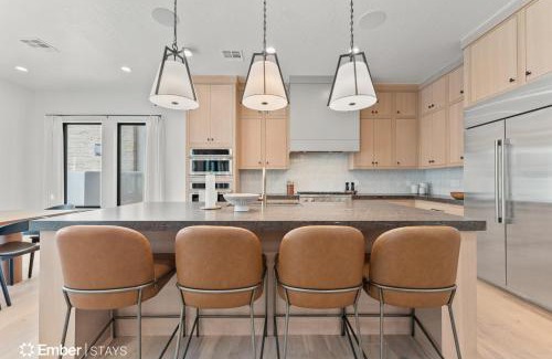 St. George House | Modern Oasis at Desert Color (by Ember Stays)