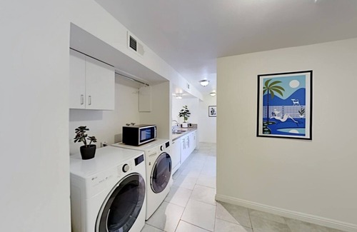 Racquet Club Estates House | Modern Oasis I Stunning Mountain-View Pool/Hot Tub