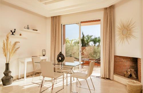 Ouahat Sidi Brahim Apartment | Modern Oasis with Waterpark