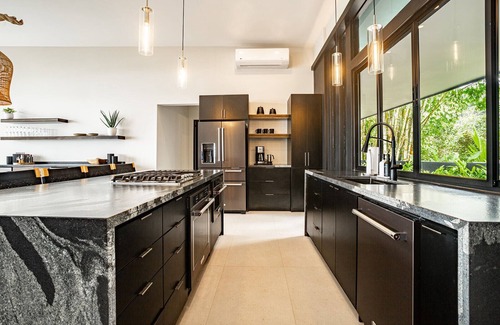 Savegre House | Modern Oceanview Villa near Dominical, 2 Infinity Pools & Wildlife Jungle Escape