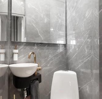 Gallnoby Apartment | Modern och ljus lägenhet