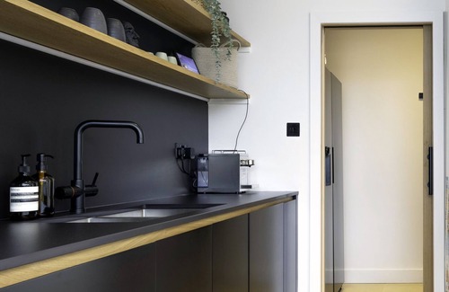 Hampton North House | Modern Open Plan Living Family Home in Southwest London