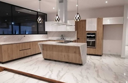 Envigado House | Modern Panoramic Luxury Mansion with the best VIP Viewpoint in Medellín