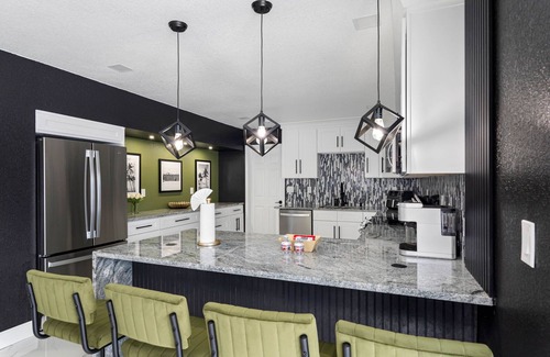 Town N County Park House | Modern Paradise - Heated Pool - Playground - Pickleball - Game Room